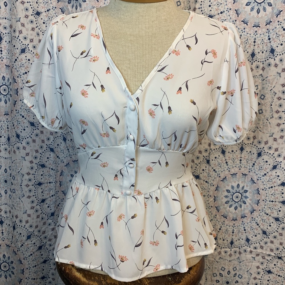 Cute floral top